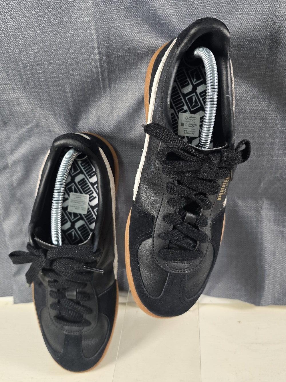 Puma Women's Roma Classic Black Gum Casual Sneakers
